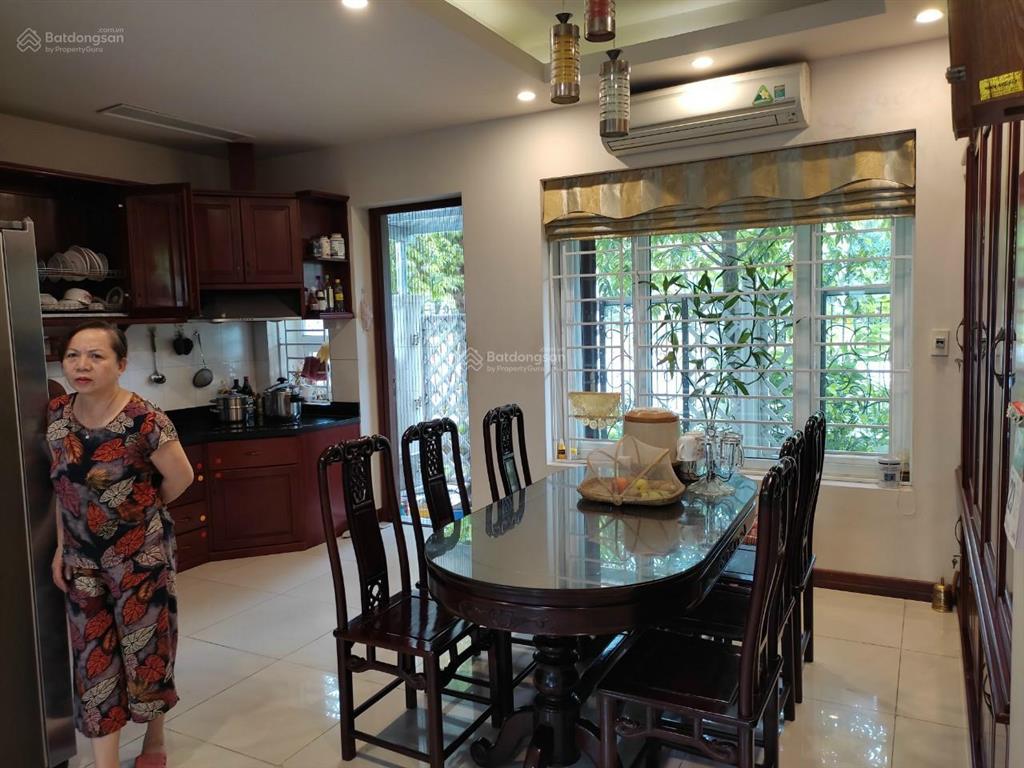 Trống sẵn, chủ nhà đi nước ngoài cần cho thuê liền kề splendora chỉ 17 tr sơn mới  0984 204 ***