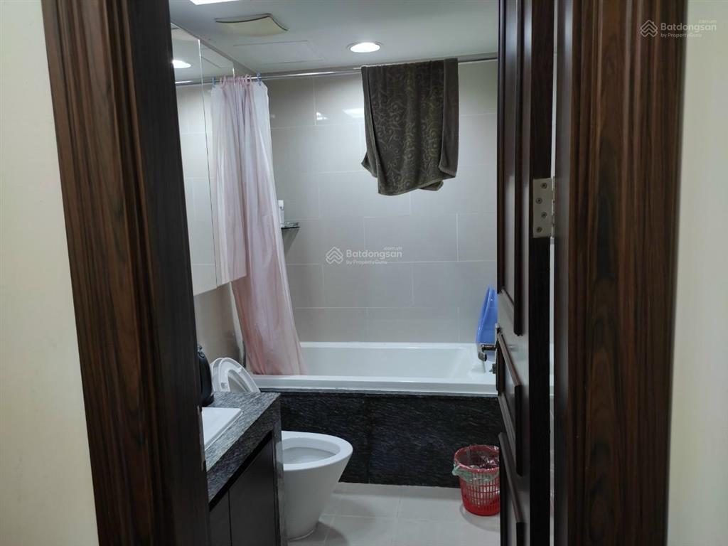 Trống sẵn, chủ nhà đi nước ngoài cần cho thuê liền kề splendora chỉ 17 tr sơn mới  0984 204 ***