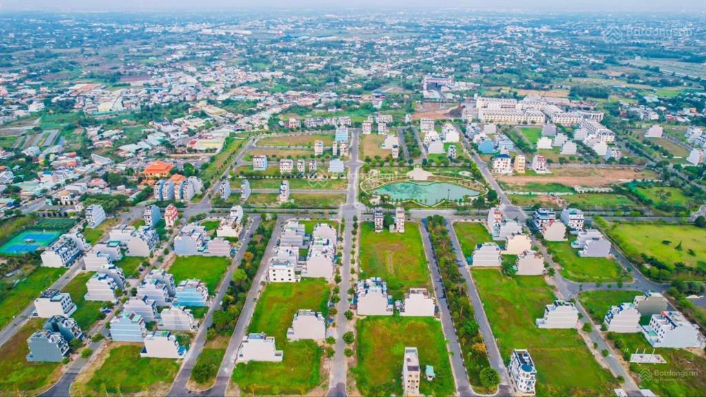 Bán lô đất five star eco city  đối diện hồ sen