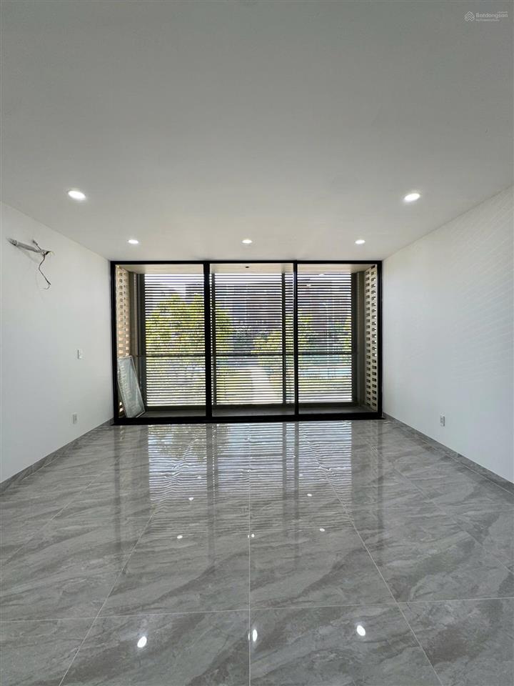 Cần cho thuê nhà phố thương mại soho khu global city q2 giá 24 triệu