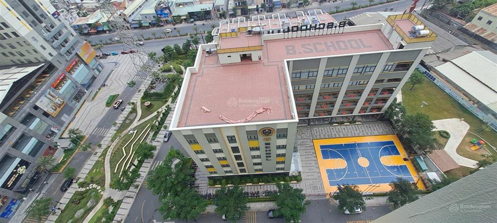 Sống chill mỗi ngày  căn góc bcons city thoáng mát, đủ tiện nghi view hồ bơi tuyệt đẹp