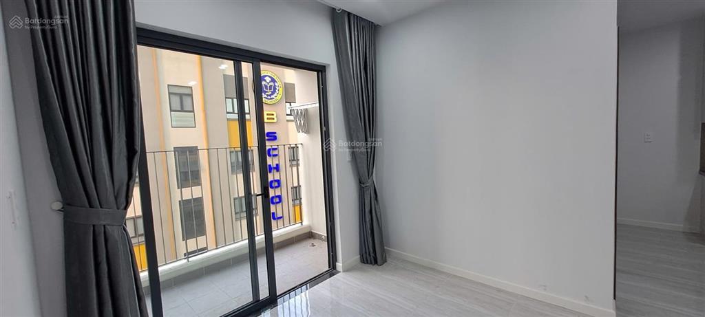 Cho thuê căn hộ 2pn 2wc bcons city view công viên, gần trường b school  giá chỉ 6tr/th