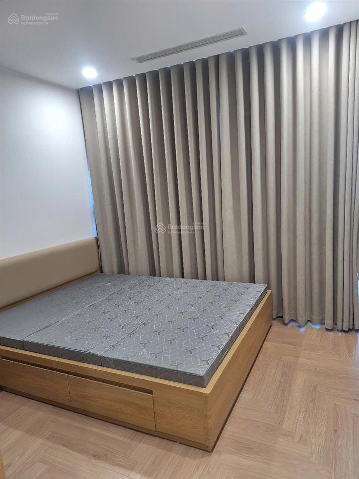 Cho thuê btnv, dt 120m2, 4 tầng, full nội thất đẹp tại khu đô thị việt hưng, p. việt hưng, hn