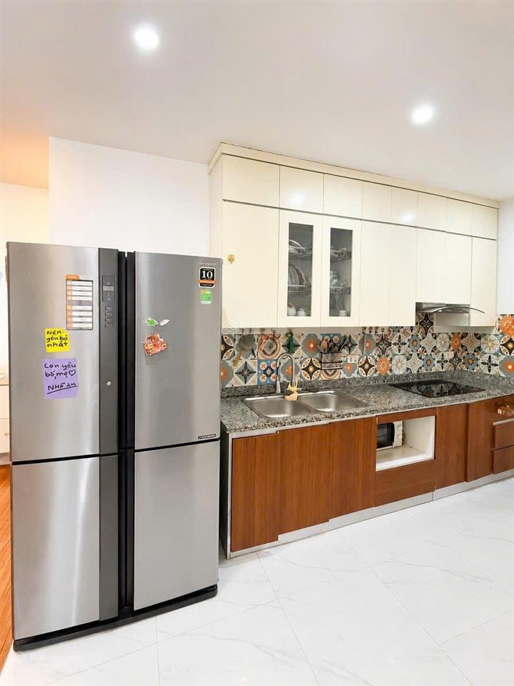 Cho thuê chcc kđtm nghĩa đô, ngõ 106, hoàng quốc việt, căn góc 70m², 2 ngủ, full nội thất, 14tr