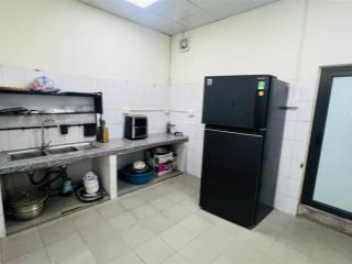 Cho thuê nhà riêng trong ngõ, phố yên lãng, dt 70m2, 2 tầng, giá 10.5tr/tháng