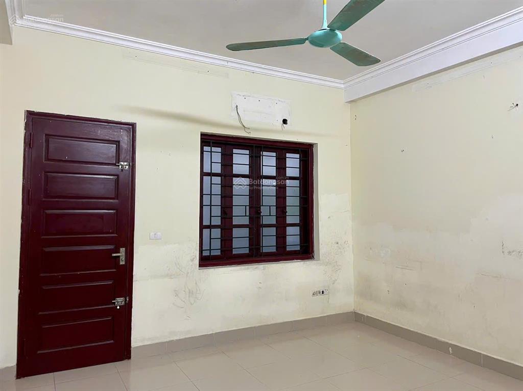 Cho thuê nhà riêng phố yên lãng, đống đa, 40m2, 5 tầng, 14tr/tháng