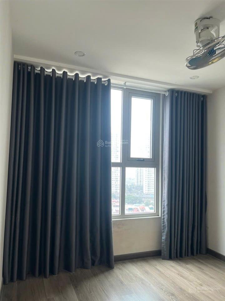 Cho thuê chcc mhdi 60 hoàng quốc việt, 70m2, 2 ngủ, 2wc, full nội thất, 13tr
