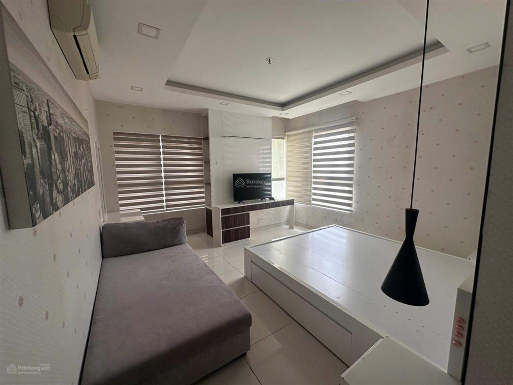 Em cần bán căn hộ 3pn 122m2 chung cư dragon hill 1  căn góc sổ hồng cầm tay  0981 226 ***