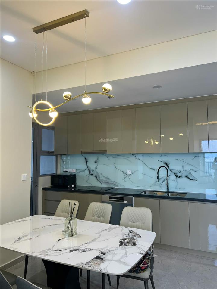 Cần xoay vốn bán nhanh căn hộ celesta rise  mt nguyễn hữu thọ, khu cao cấp nhà bè