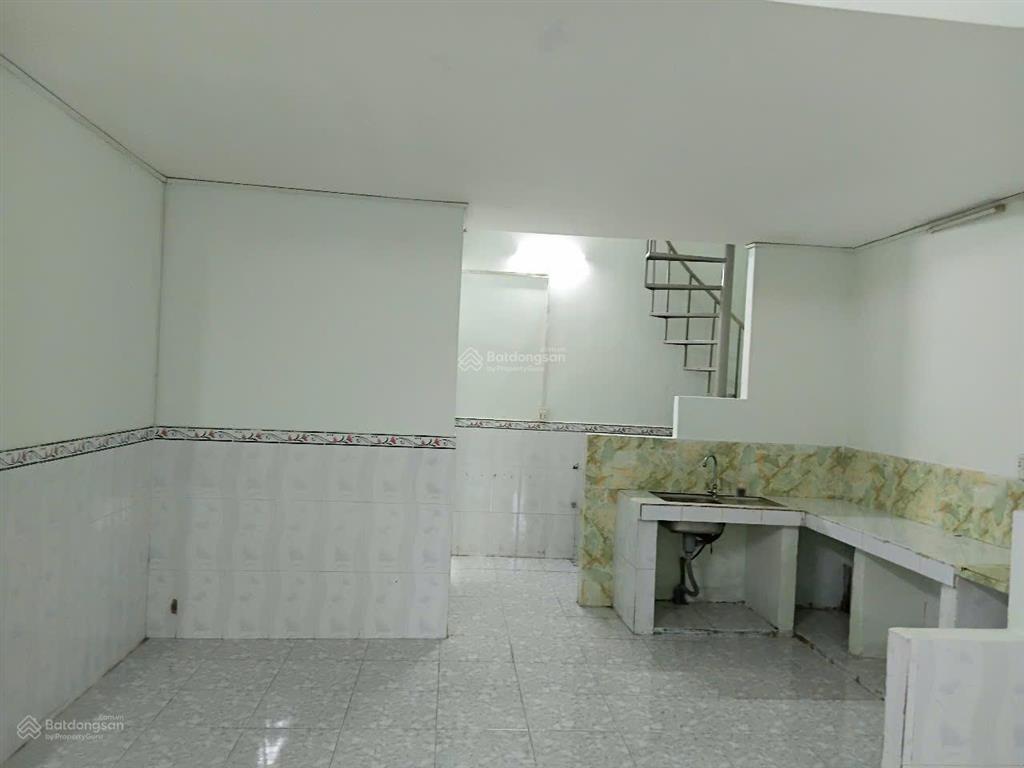 Cho thuê nhà riêng tại đông nhì, lái thiêu giá 4,5 triệu/tháng, 52m2 chính chủ