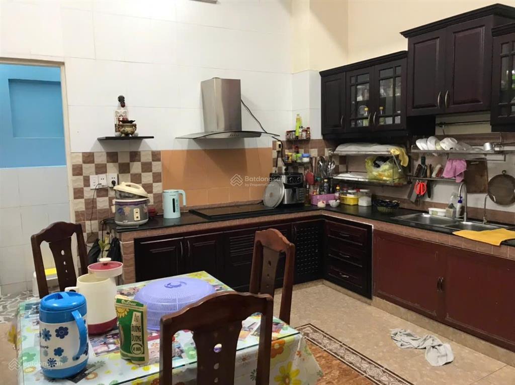 Bán nhà riêng sổ hồng chính chủ q10