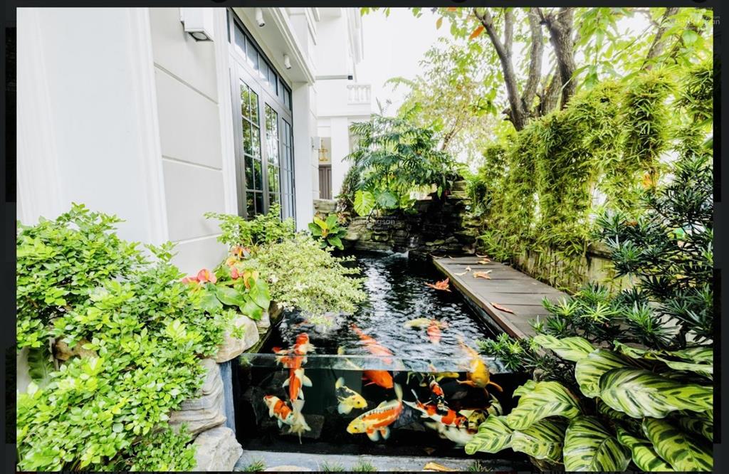 The villas đơn lập giá vinhomes central park