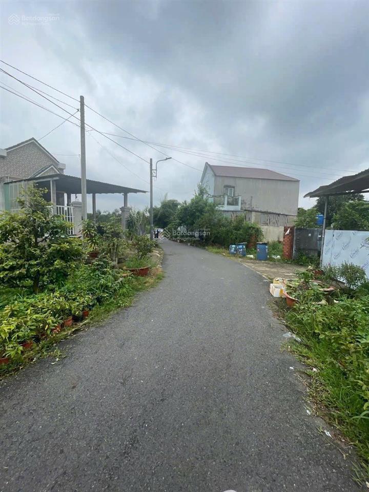 Bán đất thới hoà sát kdc mỹ phước 4.đường nhựa 4,5m thông.6x54 thổ cư 288m xây trọ ok ạ