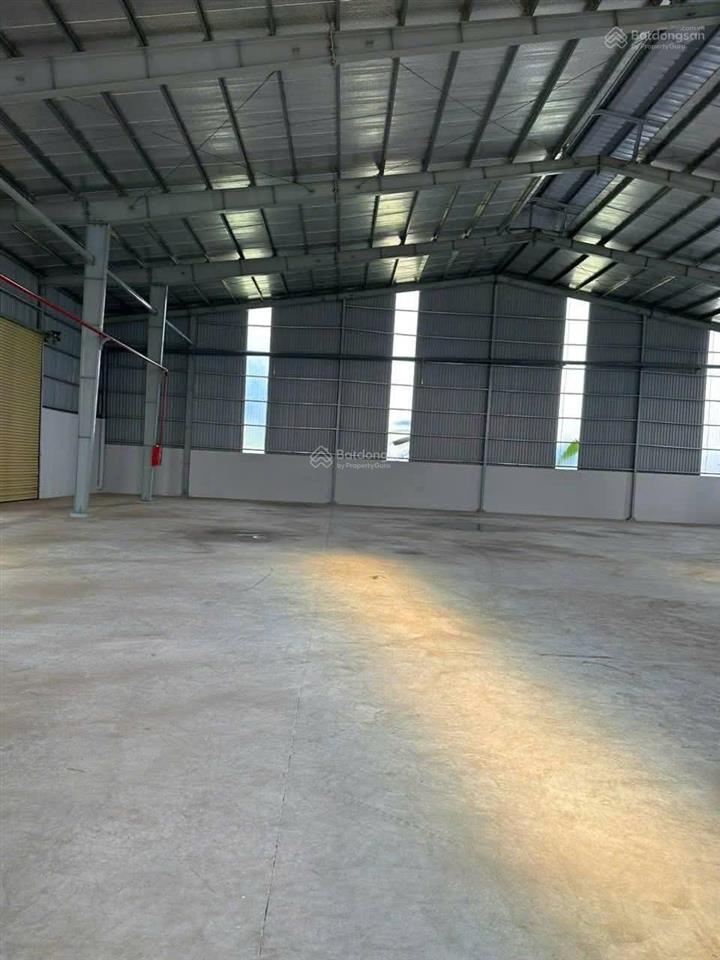 Bán xưởng tân định hoà lợi bến cát đường 7m. ngang 33m nở hậu thế đất đẹp