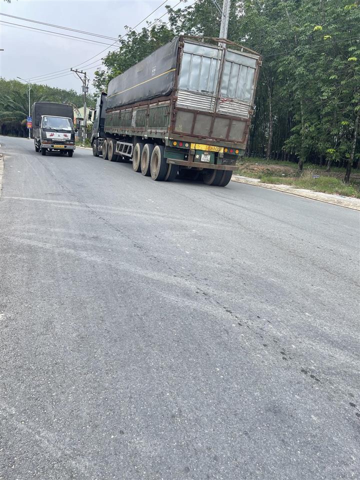 Bán đất tân định khu 3 mặt tiền dx nhựa 5m thông mỹ phước tân vạn 15x83 thổ 185m