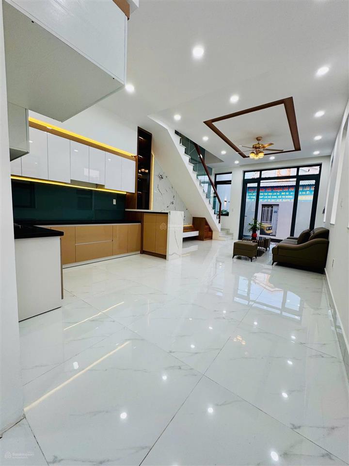Nhà hiệp thành 1 ngay kdc nhựa 5m thông gần bệnh viện 512. căn góc 2lầu hướng đông nam.