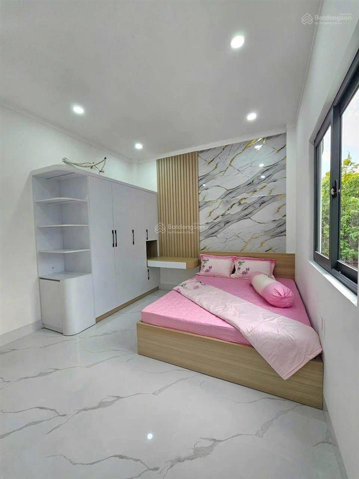 Nhà 2 lầu định hoà mặt tiền dx82 nhựa vỉa hè 12m thông gần bệnh viện 500 giường. 5x25