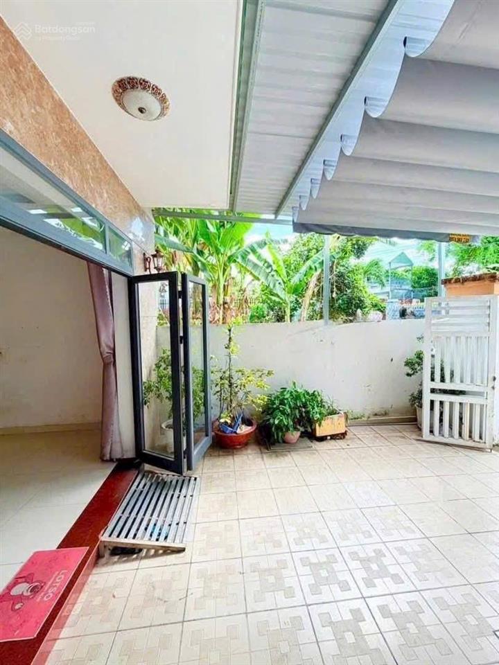 Nhà tương bình hiệp nhựa 6m lầu trệt sát nguyễn chí thanh nhà i hình