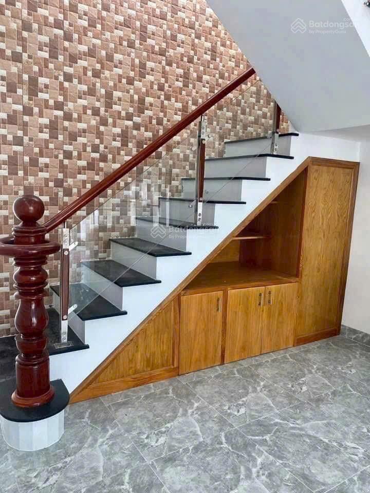 Nhà hiệp an 1/lê chí dân vào 50m, gần kdl đại nam, ngay ngã 4 cây me nhựa 4,5m 4,7x30