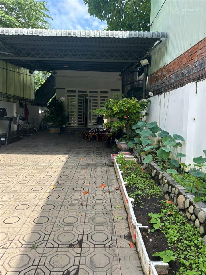 Bán gấp nhà vườn cấp 4 tương bình hiệp mặt tiền dx 146 nhựa 5,5m thông gần chợ bến thế 7x59 thổ 80m