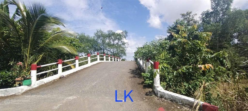 Bán nền (5m x 25m, thổ 80m2) đường nhựa đang thi công, xã mỹ thọ, đt