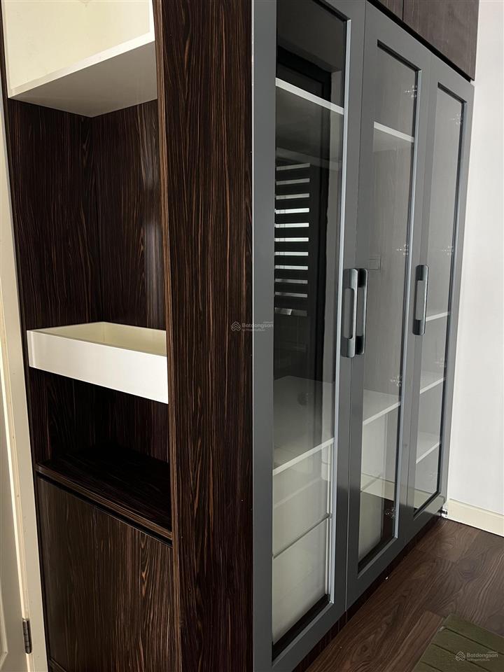 Chính chủ bán căn góc 104,6m2 3pn imperia garden  full nội thất, chỉ xách vali về ở