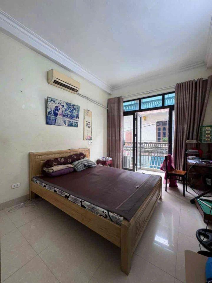 42m2 NHÀ 3 TẦNG KHU QUÂN ĐỘI PHÂN LÔ, ÔTÔ TRÁNH, KINH DOANH, 8 tỷ  