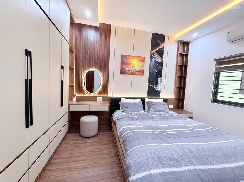Nhà 3 tầng đường 7m5  thanh khê  trung tâm  đà nẵng