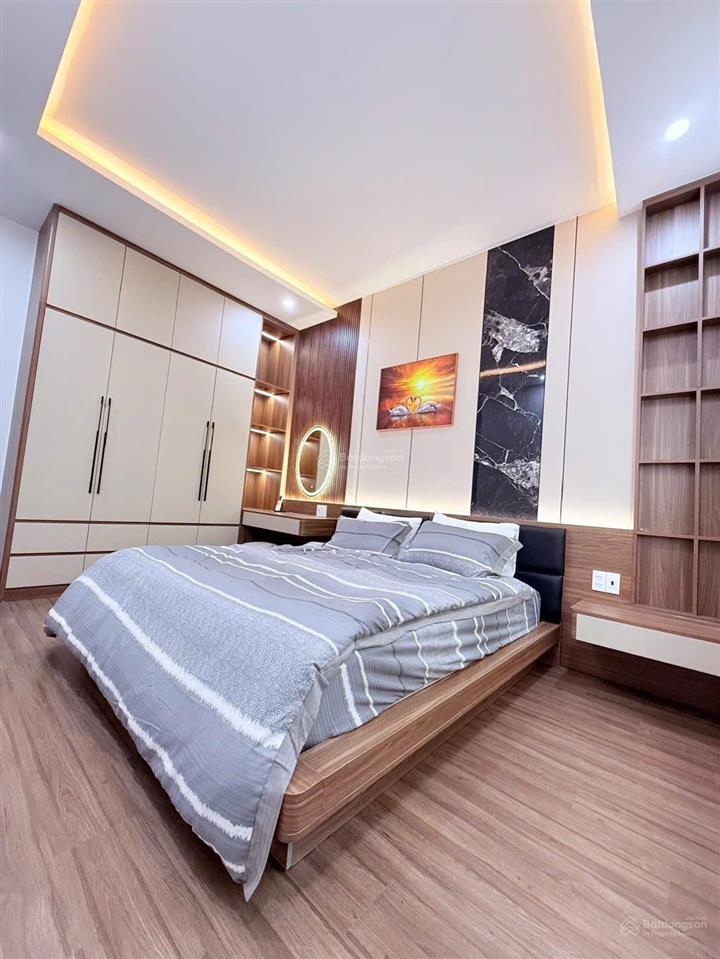 Nhà 3 tầng đường 7m5  thanh khê  trung tâm  đà nẵng