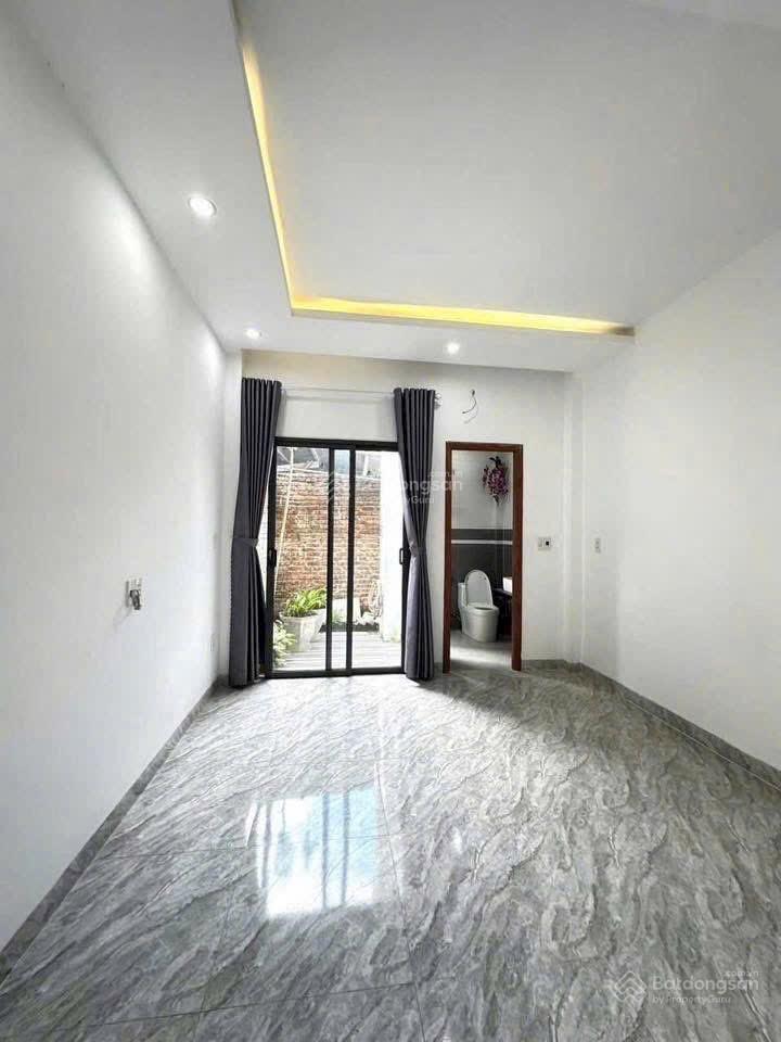 Nhà 2 mê, kiệt 87 hoàng văn thái. sau lưng đh duy tân, đà nẵng