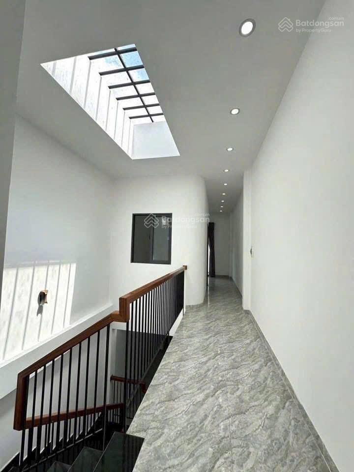 Nhà 2 mê, kiệt 87 hoàng văn thái. sau lưng đh duy tân, đà nẵng