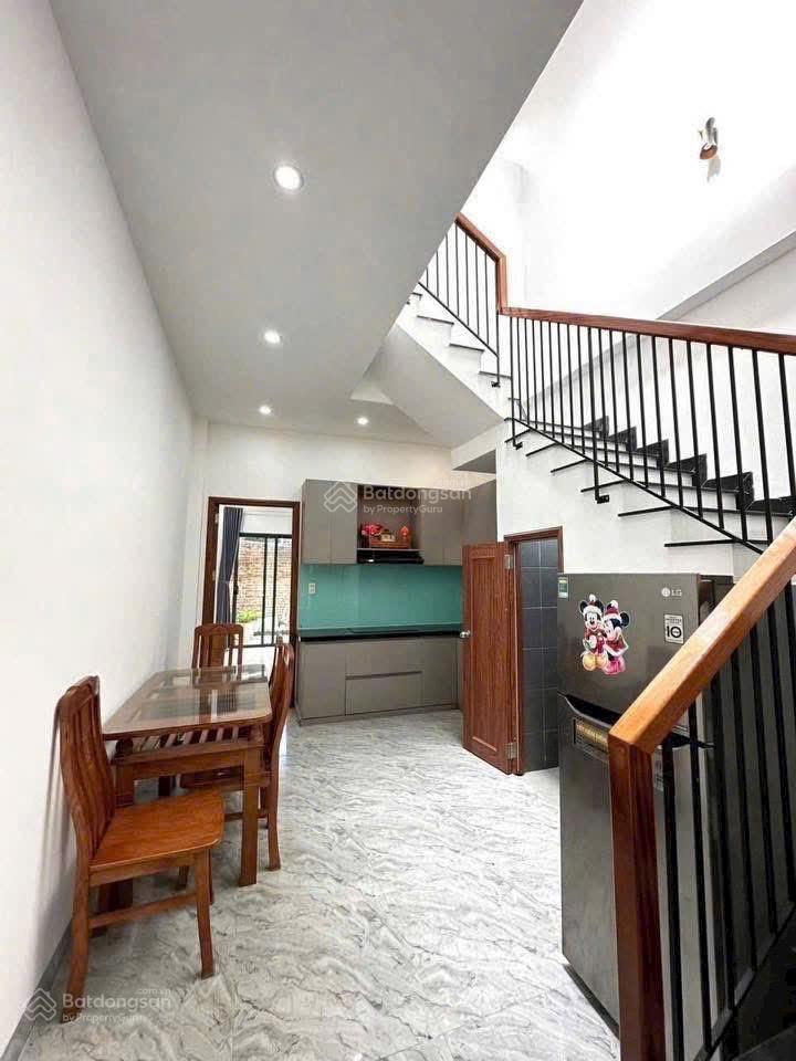 Nhà 2 mê, kiệt 87 hoàng văn thái. sau lưng đh duy tân, đà nẵng