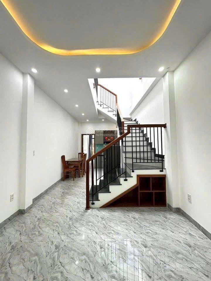 Nhà 2 mê, kiệt 87 hoàng văn thái. sau lưng đh duy tân, đà nẵng