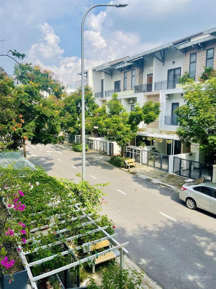 Căn t1 beomes vsip bắc ninh giá chỉ 5,6 tỷ