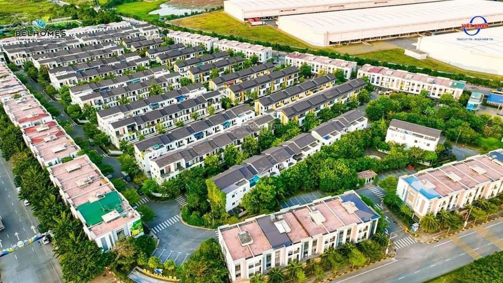 Căn t1 beomes vsip bắc ninh giá chỉ 5,6 tỷ
