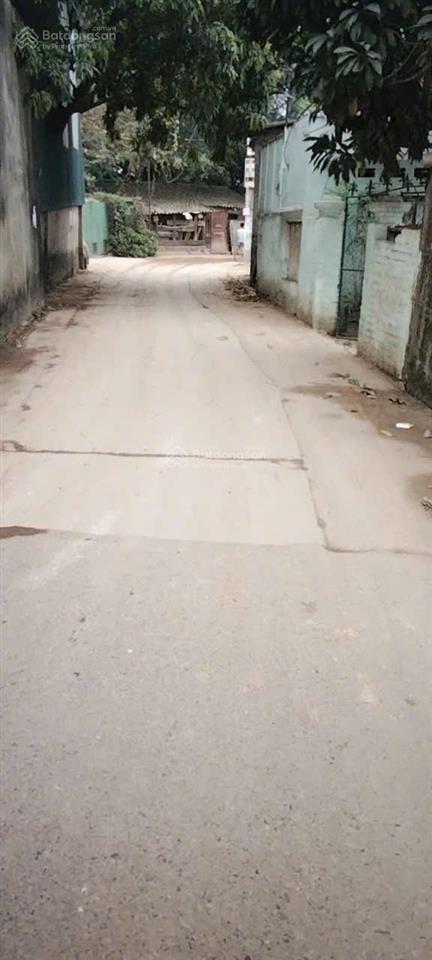 Bán 40m tại ngoc động đa tốn đường 5m ô tô thông chỉ 4 tỷ