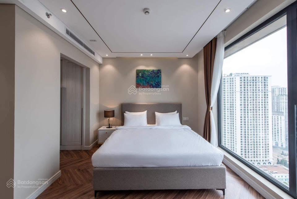 Em bán king palace  3n2vs  full  115m2  10.5 tỷ   0398 537 ***