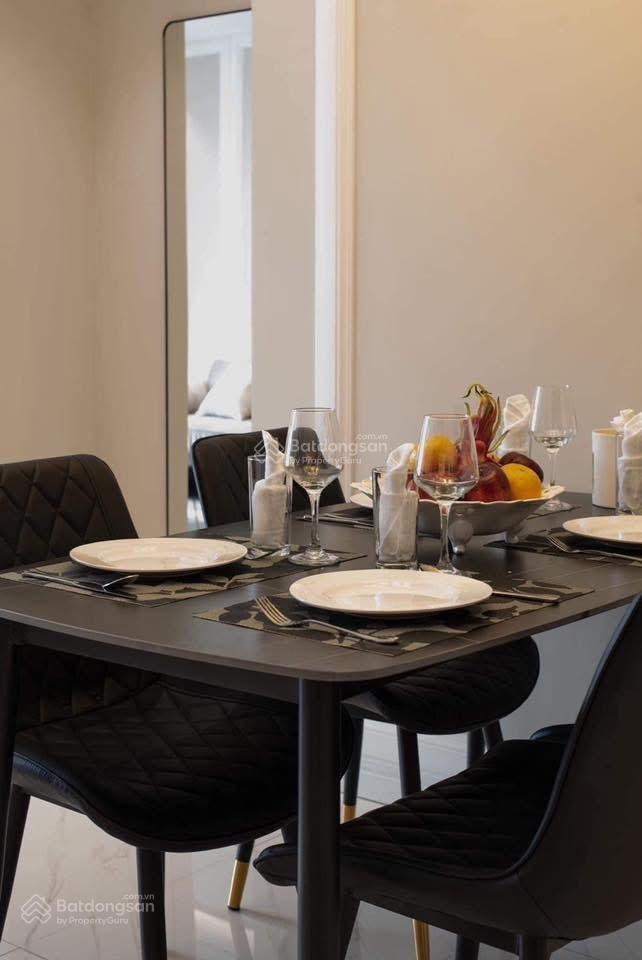 Em bán king palace  3n2vs  full  115m2  10.5 tỷ   0398 537 ***