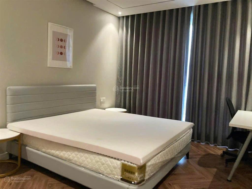 Cho thuê căn góc vip king palace  3n2vs full  125m2  giá 24tr  0398 537 ***