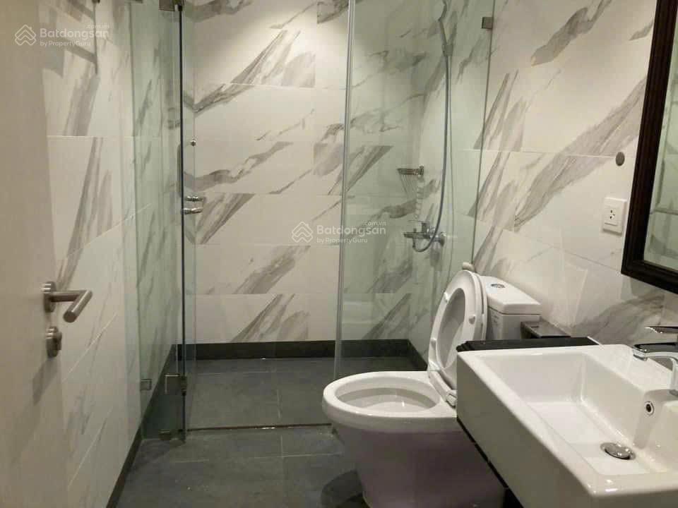 Cho thuê căn góc vip king palace  3n2vs full  125m2  giá 24tr  0398 537 ***
