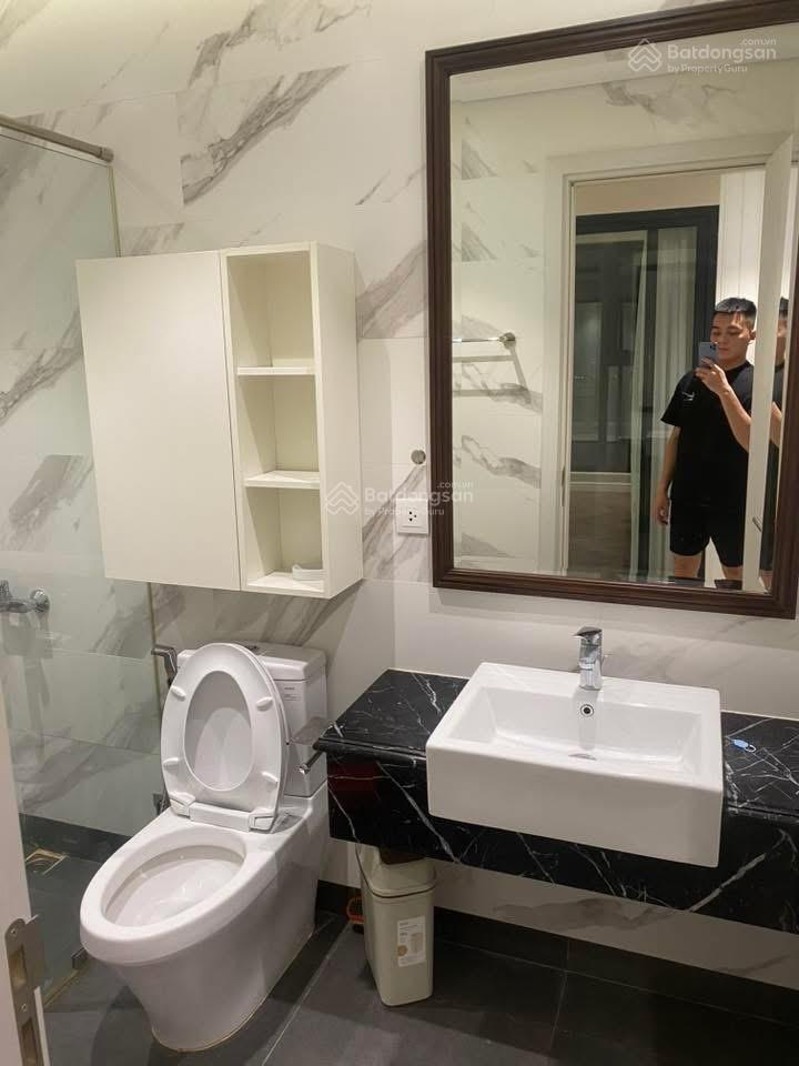 Em bán king palace 2n2vs full 93m2  9.3 tỷ bao phí  0398 537 ***