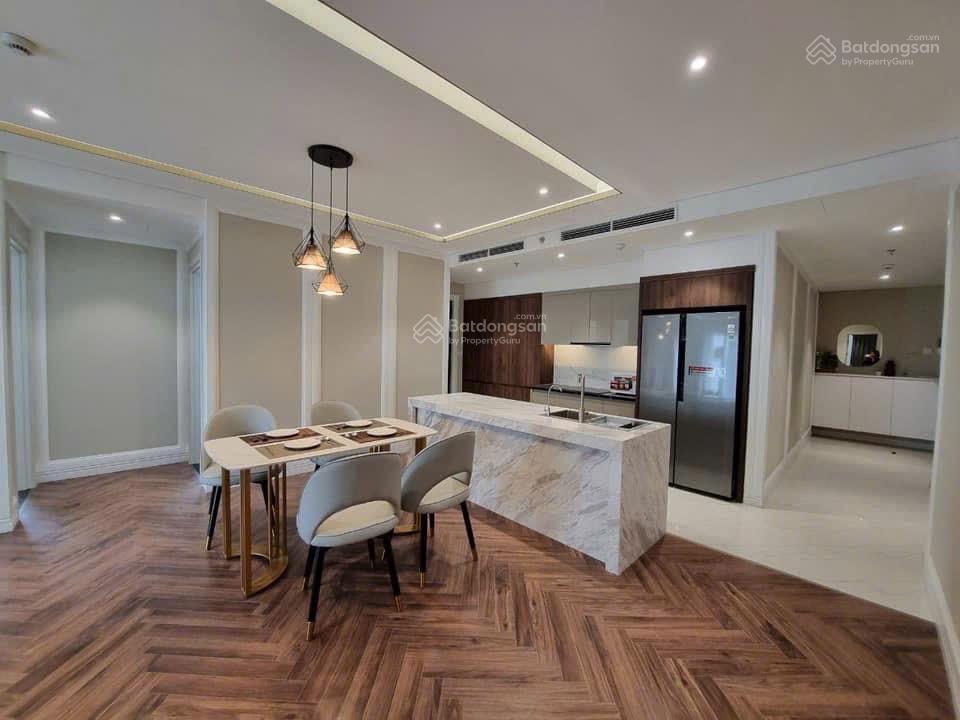 Em bán căn góc vip king palace  3n2vs full 125m2  13 tỷ    0398 537 ***