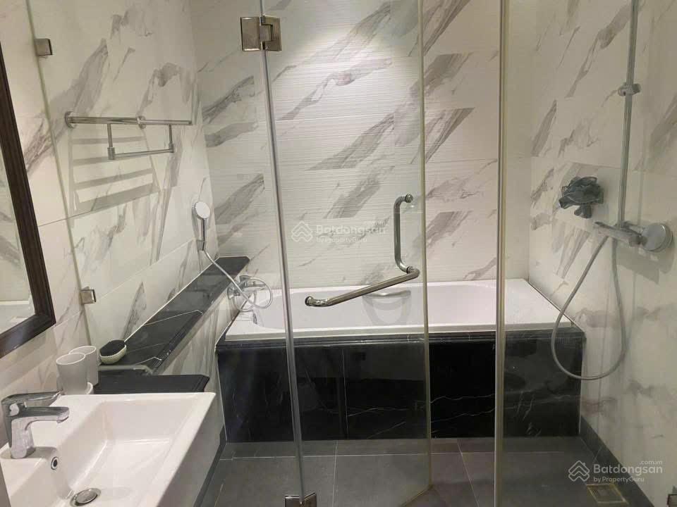 Cho thuê căn góc vip king palace  3n2vs full 125m2  22tr  0398 537 ***