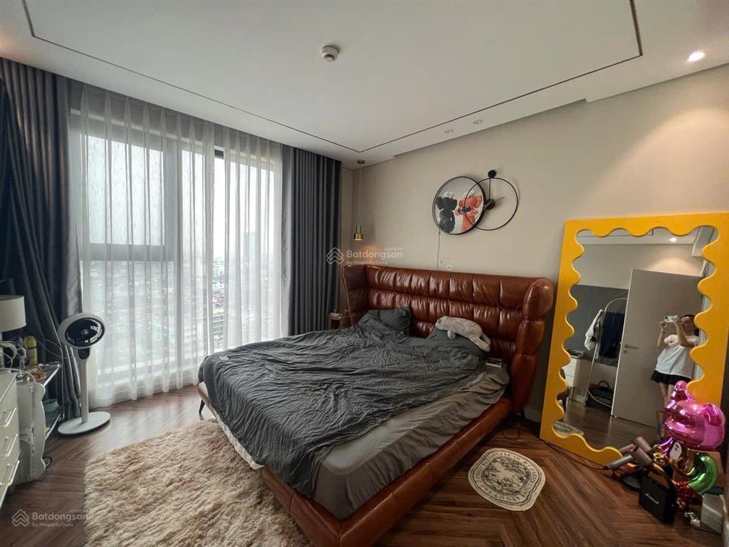 Cho thuê căn góc vip king palace  3n2vs full 125m2  22tr  0398 537 ***