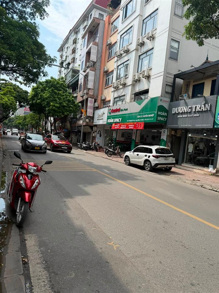 Bán Nhà MP Nguyễn Sơn, Nguyễn Văn Cừ Long Biên, 240m2 MT12m 130 Tỷ