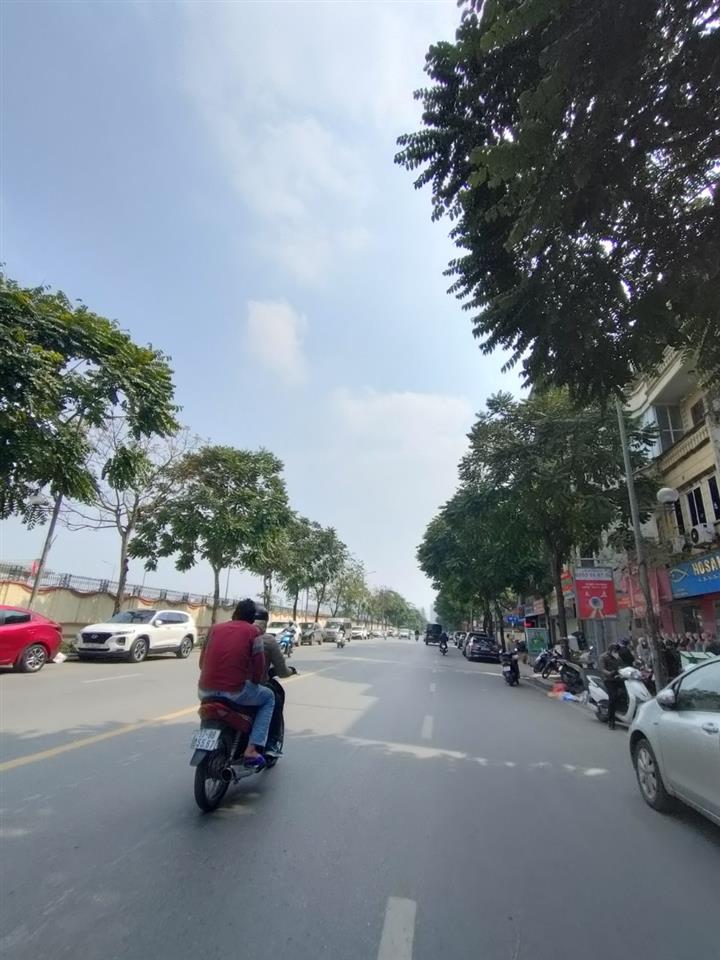 Bán Tòa VP Mặt Phố Nguyễn Khang Cầu Giấy 160M2 9 Tầng MT8.5M 93 tỷ