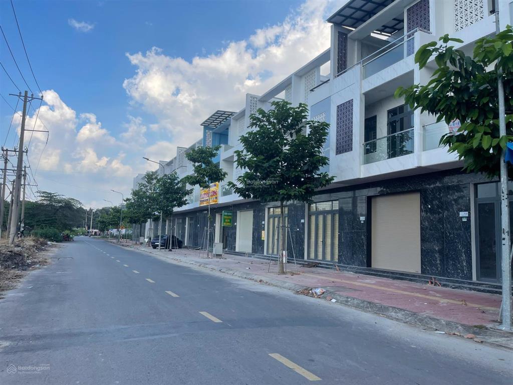 Đất ngộp khu dân cư bàu xéo, dt 80m2, giá cắt lỗ 1.250 tỷ bao phí  0797 656 ***