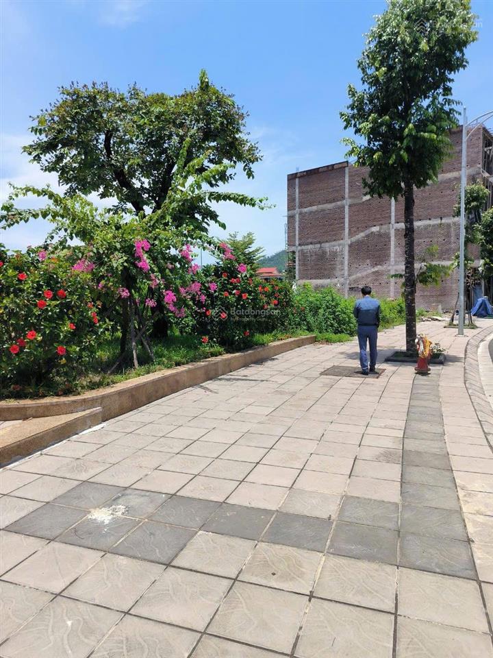 Cắt lỗ 400 triệu lô đất 85m2 dự án 9 dowtown lương sơn hoà bình