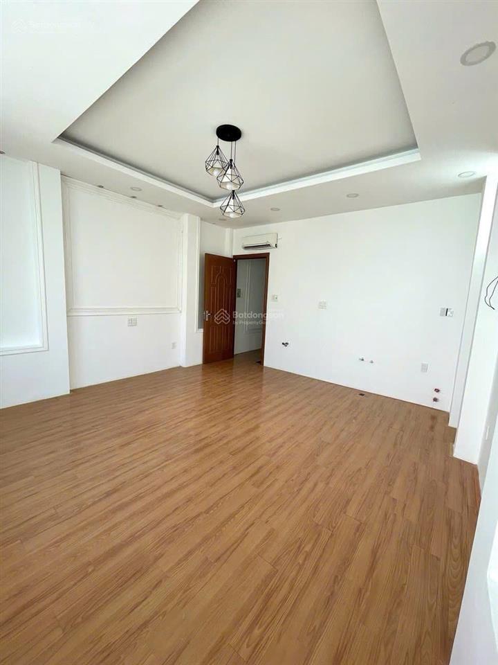 Bán nhà hẻm 386 lê văn sỹ q3 cách mặt tiền 20m, hẻm thẳng ,4x24m(100m2) ,trệt lầu nhà mới ,26 tỷ tl