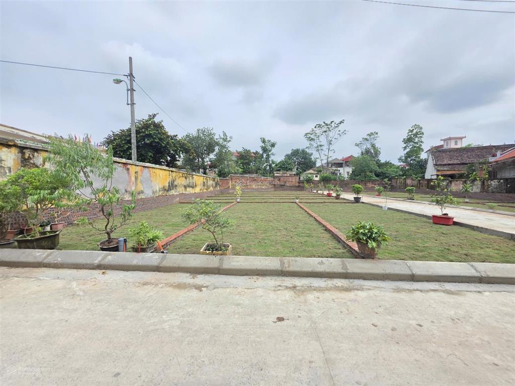 Chính chủ bán gấp 100m2 giá 1,8 tỷ phun thổ cư tại trường sỹ quan lục quân